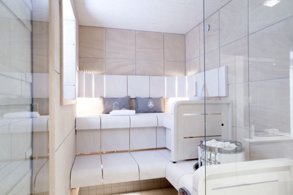 Trzy pokoje z sauną Dom, LIFESTYLE - Sauna w M3? Takie rzeczy nie tylko w Finlandii. Polacy przyzwyczaili się już do sauny, teraz chcą ją mieć bliżej siebie. I nie muszą mieszkać w luksusowym apartamentowcu ani prywatnym domu, żeby to życzenie się spełniło.