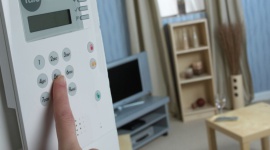 Przed wyjazdem na święta i Sylwestra zabezpiecz swój dom