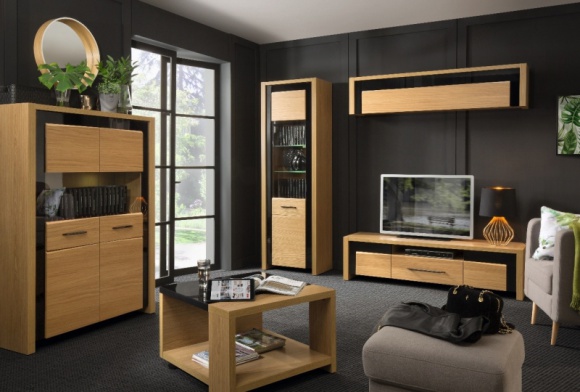 Meble zamknięte w szklanej oprawie – nowa kolekcja Arosa Dom, LIFESTYLE - Eleganckie dębowe meble podkreślone czarną, szklaną oprawą? Black Red White przygotował nowy system mebli Arosa, przeznaczony do pokoju dziennego i jadalni.