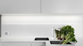 Kuchenne rewolucje – nowe baterie zlewozmywakowe Dokos firmy Invena Dom, LIFESTYLE - Większość baterii zlewozmywakowych posiada chromowane wykończenie.