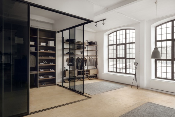 Nowy showroom Raumplus Dom, LIFESTYLE - Flagowy showroom Raumplus w Warszawie powiększył swoją powierzchnię i odświeżył ekspozycję.