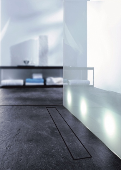 Bez przecieków – wybieramy odwodnienie liniowe do łazienki Dom, LIFESTYLE - Odwodnienie liniowe to estetyczne i funkcjonalne rozwiązanie, które staje się standardem w nowoczesnych łazienkach.