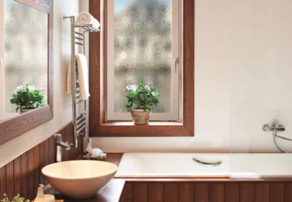 Kreacje okienne na miarę – kształty, kolory i przeszklenia Dom, LIFESTYLE - zawsze będzie rozwiązaniem korzystniejszym, bardziej funkcjonalnym i estetycznym, niż wyrób taśmowy. Dzięki szerokiej gamie produktów oraz pełnej personalizacji zleceń, możliwe jest obecnie kupienie okien, które nie tylko wymiarem pasują do specyfiki budynku.