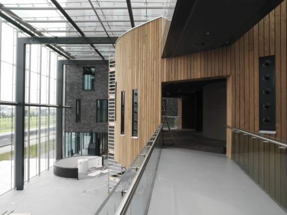 Sigmalife – kompleksowa ochrona i dekoracja drewna… na lata! Dom, LIFESTYLE - Sigmalife to gama 4 produktów marki Sigma Coatings przeznaczonych do dekoracji, renowacji i ochrony drewna. Od maja br. możemy korzystać z nowej karty i palety 65 kolorów, w tym 6 nowych, w modnych obecnie bielach i szarościach.