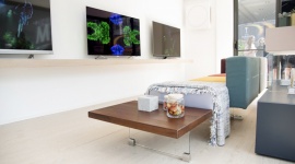 Philips TV zabiera nas w podróż do magicznego świata świateł i barw Dom, LIFESTYLE - Przed Galerią Północną, od strony ulicy Trakt Nadwiślański, w dniach 28 września – 1 października stanie showroom AmbiExperience. Na odwiedzających czeka eksplozja kolorów, dźwięku i świateł dzięki technologii Ambilight.