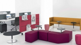 Jak przetrwać jesień w biurze? Dom, LIFESTYLE - Jesień nie musi wiązać się z chandrą i ponurym nastrojem podczas pracy. Także ta pora roku może wpływać korzystnie na pracowników. Pozytywnej energii dodadzą kolorowe meble biurowe, bo umiejętnie wykorzystane we wnętrzach barwy mają wyjątkową moc, o której warto pamiętać.
