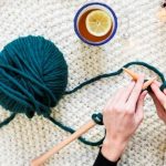 DIY: Subtelne detale do Twojego domu, które wykonasz samodzielnie na drutach