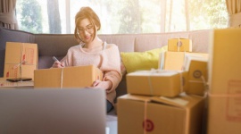 Mieszkańcy gminy Nowy Sącz wybierają internetowe zakupy Dom, LIFESTYLE - Duży wybór, atrakcyjne ceny i promocje czy też szybki czas realizacji, sprawiają, że Polacy coraz częściej korzystają z zakupów w Internecie.