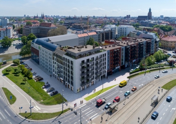Rewitalizowana inwestycja kosztuje dewelopera nawet 150% więcej Dom, LIFESTYLE - Nowe, tanie i łatwe coraz częściej zostaje zastąpione przez historyczne, droższe, trudniejsze. Rewitalizacja istniejących budynków przyciąga uwagę deweloperów. Dlaczego tak się dzieje, mimo kosztów większych od 10% do nawet 150%?