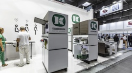 Premiery PEKA na Międzynarodowych Targach Furnica Dom, LIFESTYLE - Regały, półki, szafki…. Podstawowy element wyposażenia wnętrz, pozwalający na ich uporządkowanie i organizację. Jak sprawić, by stanowił również oryginalną dekorację?