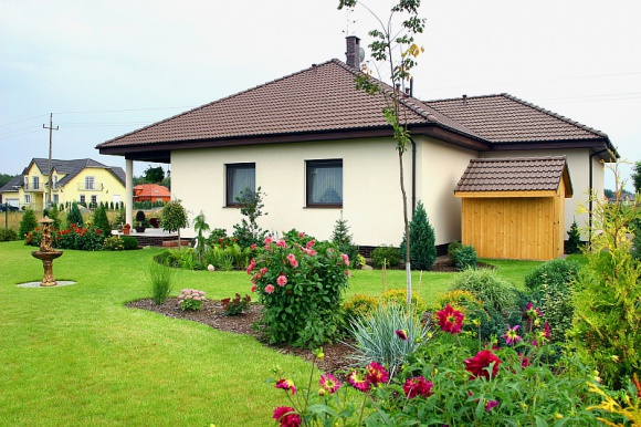 WIELKOPOLSKA - KRAINA MALOWNICZYCH JEZIOR Dom, LIFESTYLE - Wielkopolska większości osób kojarzy się z Poznaniem, regionalnymi pyrami z gzikiem, czasem również innymi miejscowościami.