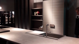 Karnawał w kuchni. Jak urządzić dużą kuchnię? Dom, LIFESTYLE - Nie umniejszając małym kuchniom, duże dają większe możliwości. Oprócz pięciu stref, można zmieścić w niej wyspę, kącik wypoczynkowy i część jadalną. I z powodzeniem przyjąć w niej gości na karnawałowej imprezie.