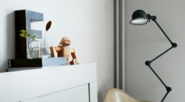 Nowe kolory farb Beckers na 2019 rok Dom, LIFESTYLE - Biel i szarości to gustowne wyróżniki lekkich, minimalistycznych wnętrz. Determinują ponadczasowy styl wystroju, a jednocześnie zachwycają prostotą i naturalnością.