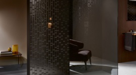 Squaro Infinity - koniec z kompromisami w łazience Dom, LIFESTYLE - Aranżacja przestrzeni łazienkowej często wymaga pójścia na kompromisy. Trudne do adaptacji kształty sprawiają, że wymarzony brodzik musi zostać zastąpiony innym modelem. Nigdy więcej! Funkcjonalne rozwiązania mogą być piękne i w pełni dopasować się do każdej przestrzeni.