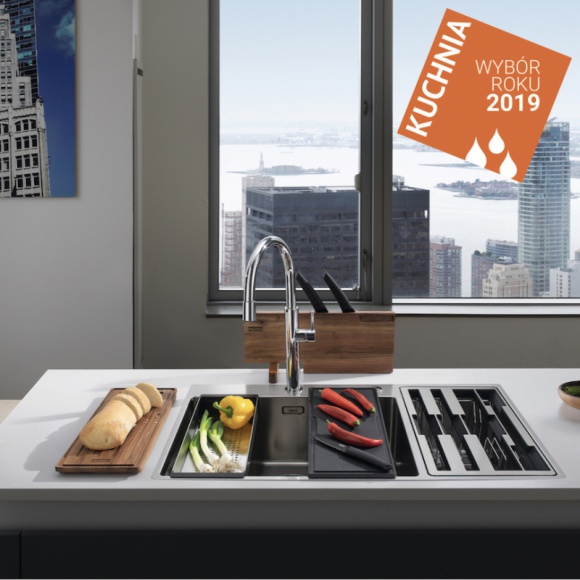 Franke Box Center z kolejną nagrodą Dom, LIFESTYLE - Box Center otrzymał nagrodę w konkursie „Kuchnia – Wybór Roku 2019”. Wielofunkcyjny zlewozmywak Franke znalazł się wśród 9 najciekawszych propozycji do kuchni dostępnych na polskim rynku.