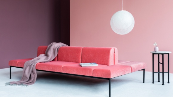 Kim jest Maja Ganszyniec, twórczyni kolekcji SONA? Dom, LIFESTYLE - „Wierzę w sens tworzenia innowacyjnych, pięknych i przyjaznych przedmiotów” – mówi Maja Ganszyniec, twórczyni kolekcji mebli modułowych SONA dla marki NOTI dostępnych w EVERSPACE.