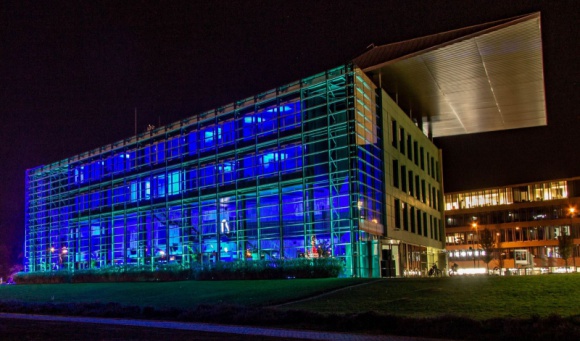 Samorząd w dobrym świetle: oświetlenie okolicznościowe. Dom, LIFESTYLE - Majówka, Dzień Dziecka, święta lokalne i narodowe - instytucje samorządowe często są organizatorami wydarzeń okolicznościowych, które integrują lokalną społeczność i pozwalają wspólnie świętować.