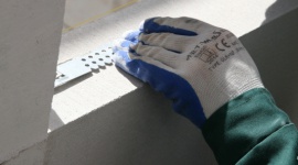 Jak uniknąć błędów wykonawczych w przegrodach energooszczędnych Dom, LIFESTYLE - Dom energooszczędny to kusząca perspektywa dla większości inwestorów. Jednak, aby właściwie spełniał oczekiwania i rzeczywiście był tani w eksploatacji, nie wystarczy do jego budowy wybrać materiałów o niskim współczynniku przewodności cieplnej.