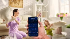 Dlaczego warto zaproponować smart home w standardzie mieszkań rynku pierwotnego Dom, LIFESTYLE - Ma być bezpiecznie, oszczędnie i komfortowo – kupujący nowe mieszkanie na wszystkie te aspekty zwracają szczególną uwagę. Oferując im system inteligentnego domu FIBARO, deweloper spełnia je w jednej chwili.