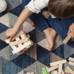 Ekspert podpowiada: Jak wybrać idealny dywan do pokoju dziecka?