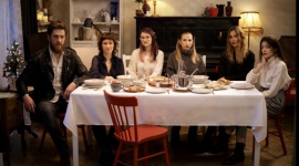 Święta wśród ludzi, nie wśród mebli