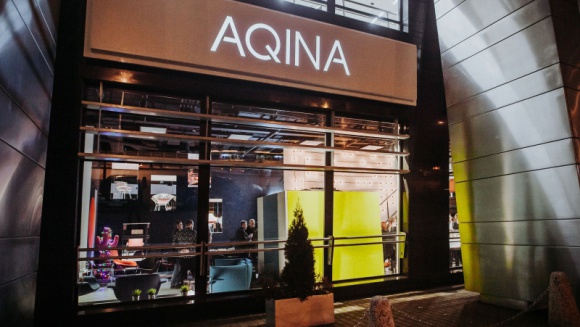 Piątek 13-stego pod znakiem oryginalnego designu w showroomie Aqina Dom, LIFESTYLE - Inspirujące rozmowy, twórcza dyskusja o oryginalnym designie i wzajemna wymiana dobrej energii to cel spotkania, które miało miejsce 13-stego grudnia w showroomie Aqina, dystrybutora luksusowych marek wnętrzarskich.