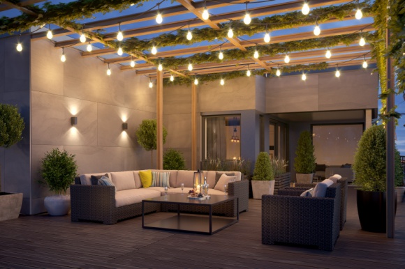 3 sposoby na oświetlenie ogrodowe Dom, LIFESTYLE - Nadchodzą cieplejsze dni. Już teraz możemy pomyśleć o przygotowaniu ogrodu. Warto zadbać nie tylko o rośliny, ale także odpowiednie oświetlenie – w ogrodzie spełnia ono trzy różne funkcje, w których poszczególne typy opraw sprawdzają się lepiej niż pozostałe.