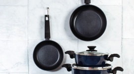 Pomysł na nowoczesną i praktyczną kuchnię od Netto Dom, LIFESTYLE - Sercem każdego domu jest… kuchnia. To w niej toczy się rodzinne życie. Właśnie dlatego warto zadbać, aby pomieszczenie to było nie tylko wygodne i funkcjonalne, ale też przyjemne dla oczu.