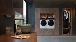 Odświeżaj elegancką odzież bez wizyty w pralni