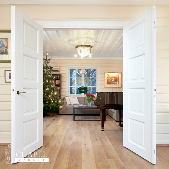 Świąteczne porządki Dom, LIFESTYLE - Grudzień to idealny moment na świąteczne porządki. W tym czasie należy zadbać o każdy kąt we wnętrzu. Zima to wyjątkowy czas, kiedy aura może dawać się we znaki nie tylko ludziom, ale też drewnu na podłodze.