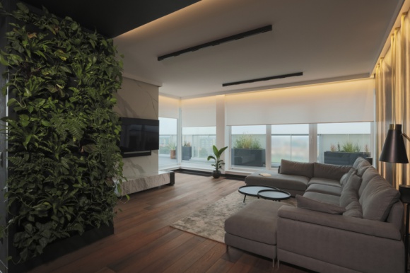 Dom, LIFESTYLE - Rolety wewnętrzne wolnowiszące cieszą się coraz większą popularnością. Na taki wybór postawiło 36% posiadaczy rolet.