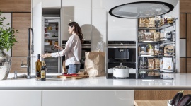  Dom, - Minął już ponad rok od chwili, kiedy wraz z pojawieniem się koronawirusa nasz świat zmienił się nie do poznania.