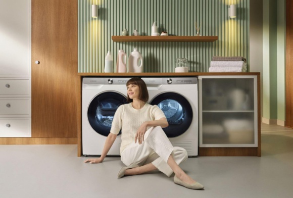 Dom, LIFESTYLE - Pralki uczące się nawyków, adaptujące się do sytuacji oraz doradzające użytkownikowi w codziennym praniu są przez Polaków zarówno pożądane jak i postrzegane jako intuicyjne – tak wynika z badania przeprowadzonego na zlecenie Samsung.