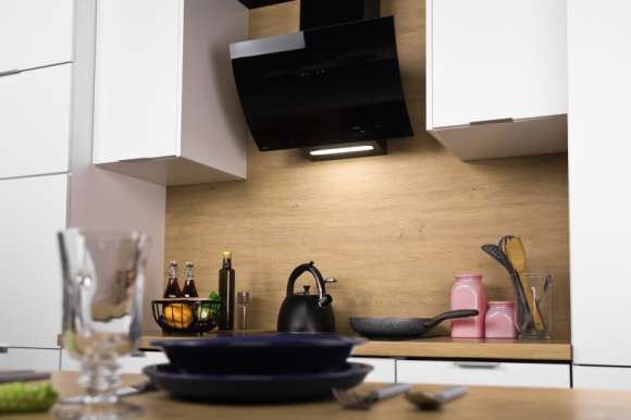 Biało-czarny kontrast, który nigdy nie wyjdzie z mody