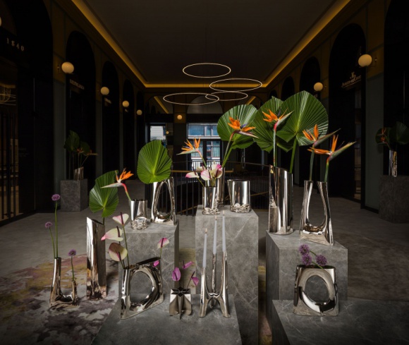 Organiczna rzeźba stali w najnowszej kolekcji Oskara Zięty