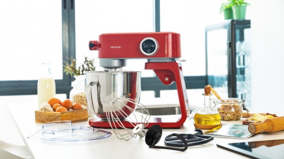Premiera na polskim rynku AGD - robot planetarny Cecotec Twist & Fusion 4000 Dom, LIFESTYLE - Cecotec, hiszpański producent nowoczesnych artykułów z kategorii małego AGD, obecny już w 30 krajach na świecie, wprowadził do sprzedaży Cecotec Twist&Fusion 4000 – nowoczesny robot planetarny o mocy 800W z 8-stopniową regulacją prędkości i wyświetlaczem LED.