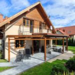 Geometryczne, minimalistyczne w wyrazie, utrzymane w szarej tonacji, wielkoformatowe czy nieco mniejsze?