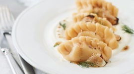 Dom, - Zgodnie z tradycją święta Bożego Narodzenia to czas spotkań i ucztowania. Zastanawiasz się jak przygotować świąteczne potrawy, by były zdrowsze i lżejsze, a przy tym smaczne i aromatyczne jak zawsze?