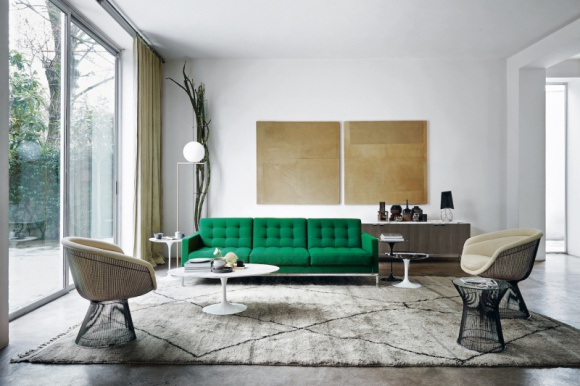  Dom, LIFESTYLE - To jedna z najbardziej rozpoznawalnych kolekcji w portfolio klasyków marki Knoll. Zaprojektowane pod koniec lat 60. meble z serii Platner są nieprzerwanie produkowane i cieszą się nieustannym zainteresowaniem wielbicieli ponadczasowego i trwałego designu.